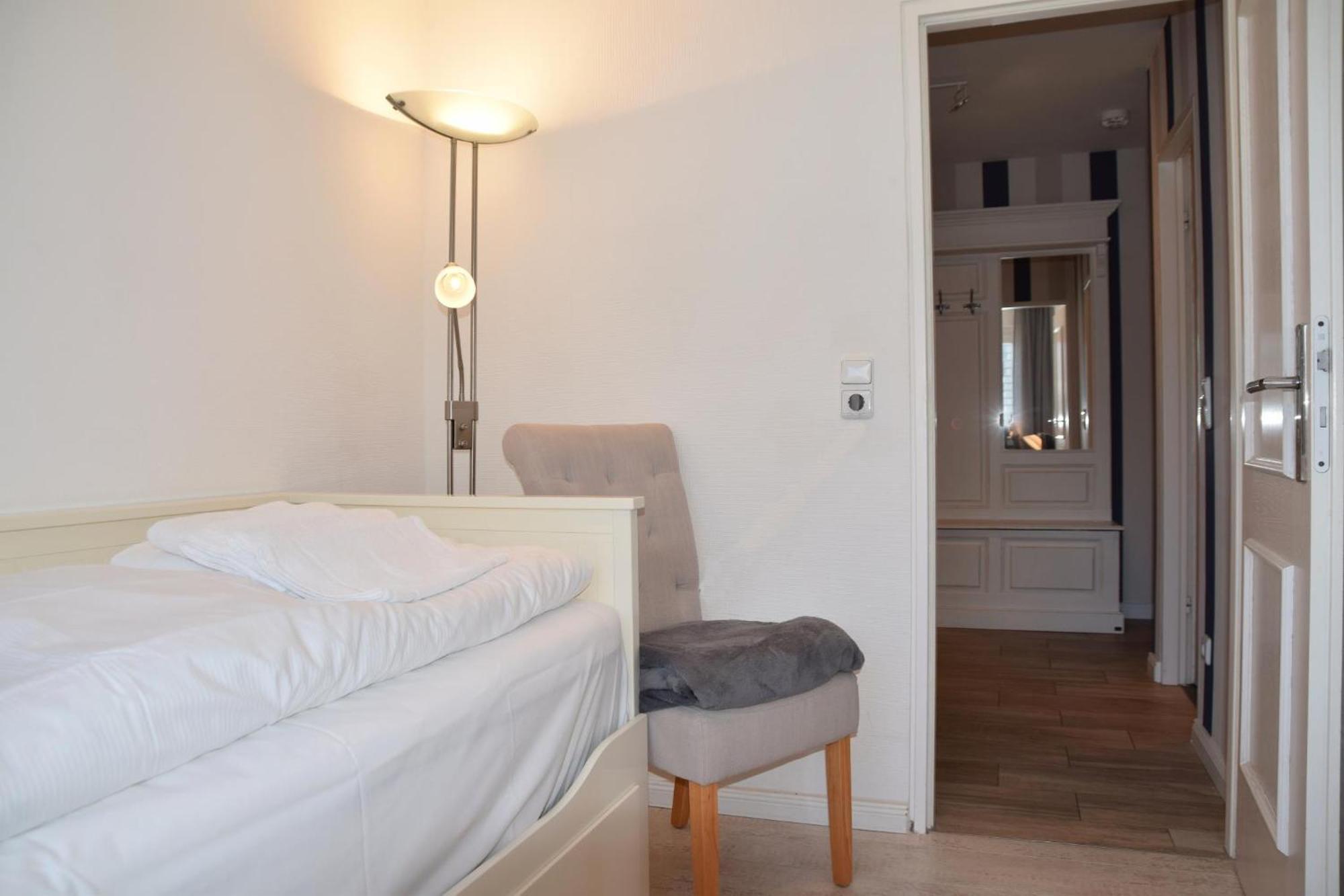 App Seebrise In Westerland Mit Balkon Am Strand Inkl Parkplatz Buitenkant foto